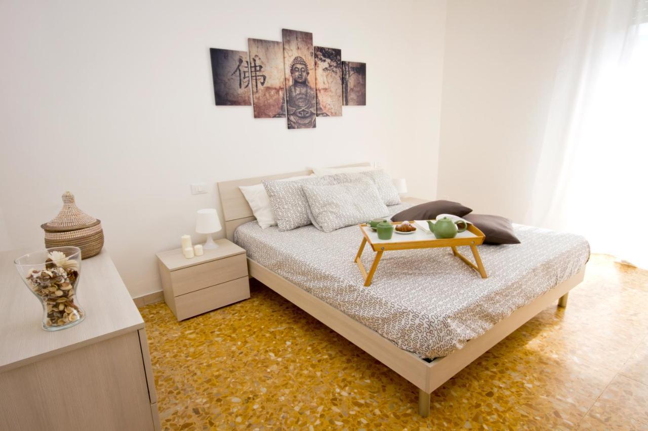 Apt Luminoso, Spazioso Con Aria Condiz E Bici Viareggio Kültér fotó