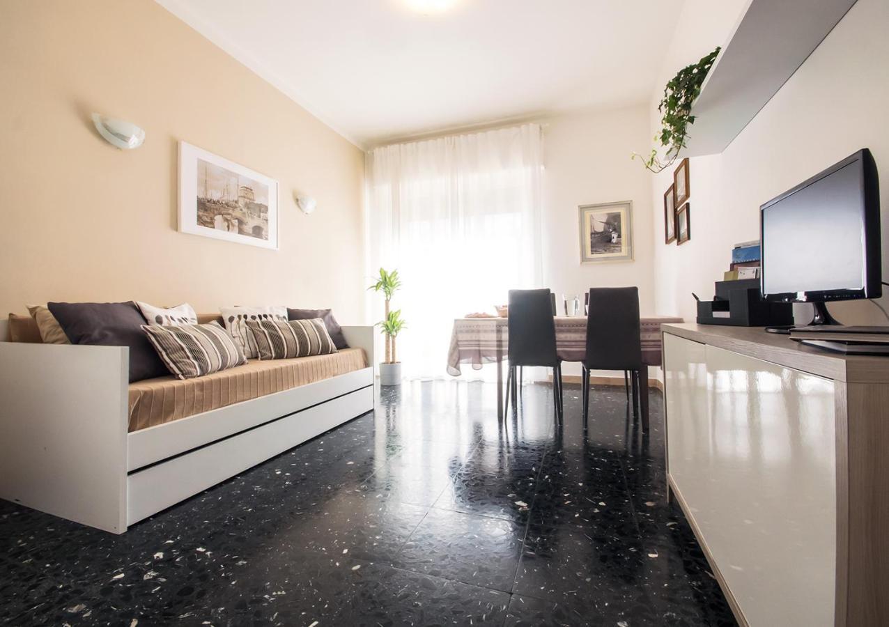 Apt Luminoso, Spazioso Con Aria Condiz E Bici Viareggio Kültér fotó